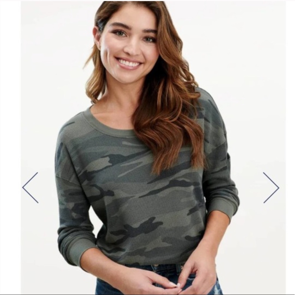 NWT Splendid Camo Pullover